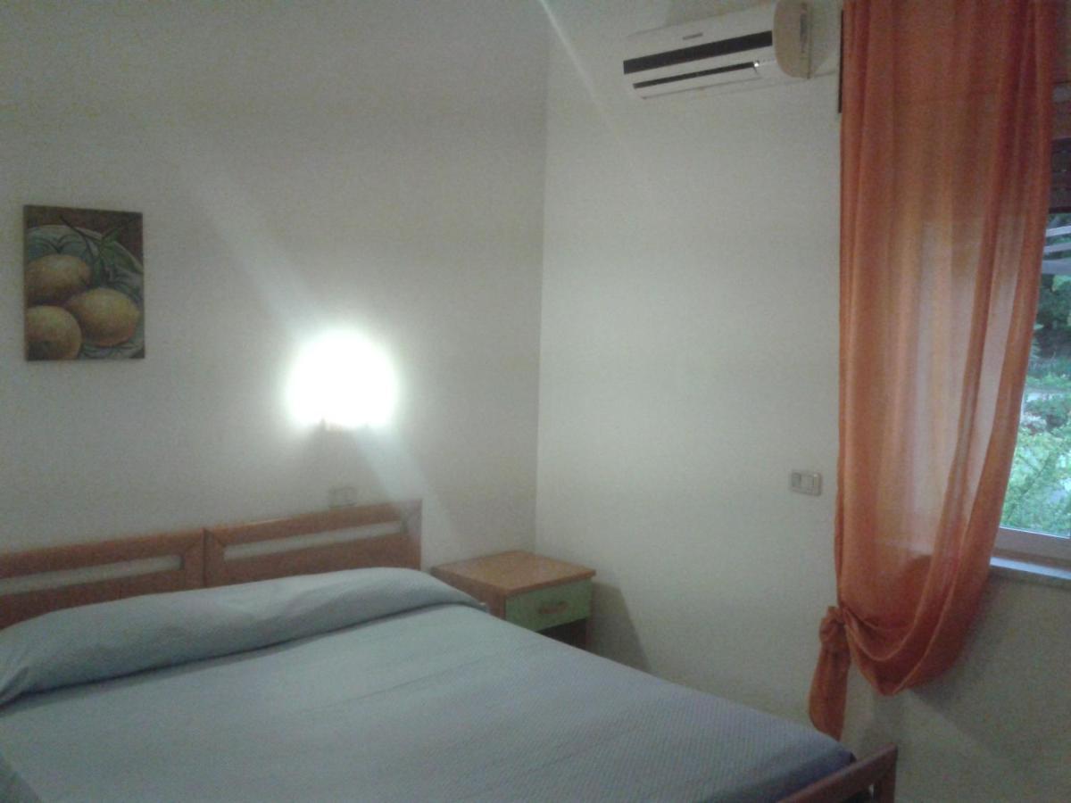 Hotel Eden Perdifumo Oda fotoğraf